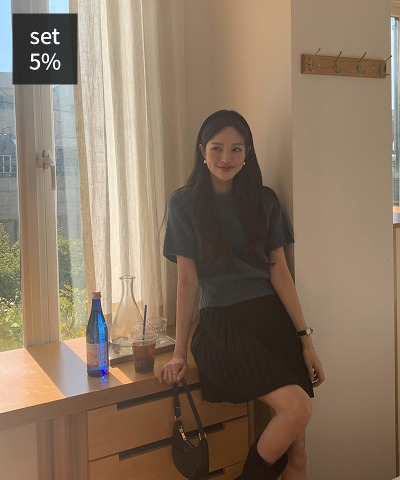 ファーストアルパカ半袖ニット+モカプリーツウールスカート（ウール30％） 韓国ファッション通販 ダルトゥ